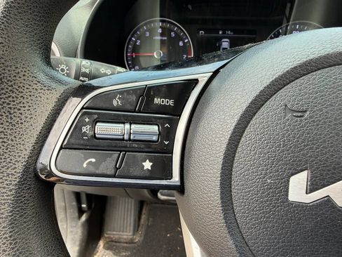 Used 2022 Kia Forte LXS w/ LXS Technology Package FWD image 29