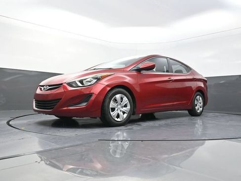 Used 2016 Hyundai Elantra SE FWD image 32