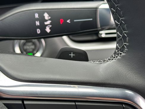 Used 2026 Chevrolet Equinox LT image 38