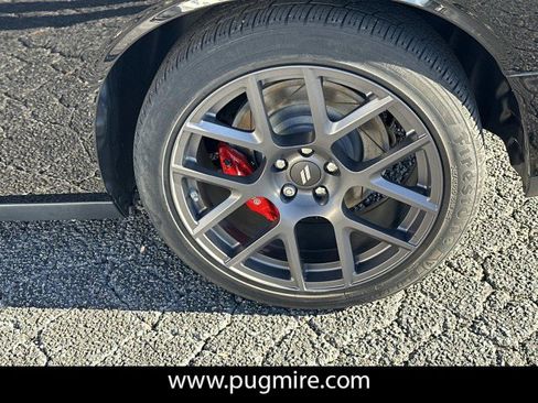 Used 2019 Dodge Challenger R/T Scat Pack w/ Shaker Package image 18