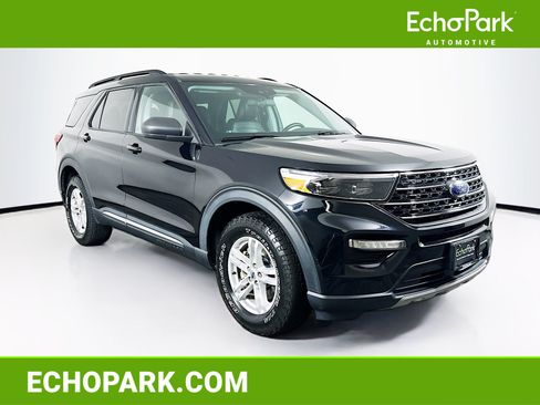 Used 2021 Ford Explorer XLT w/ Equipment Group 202A AWD/4WD image 1