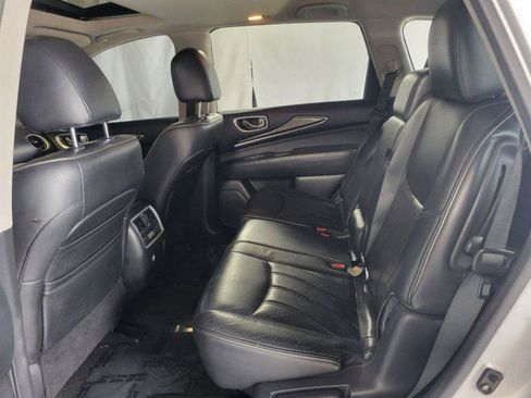 Used 2013 INFINITI JX35 AWD w/ Premium Pkg image 7