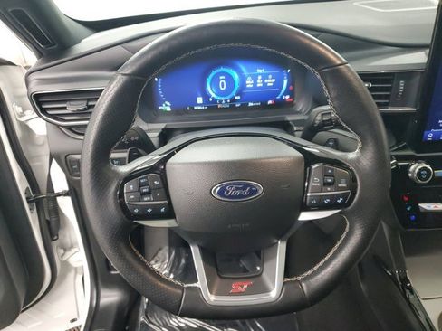 Used 2023 Ford Explorer ST w/ Equipment Group 401A image 18