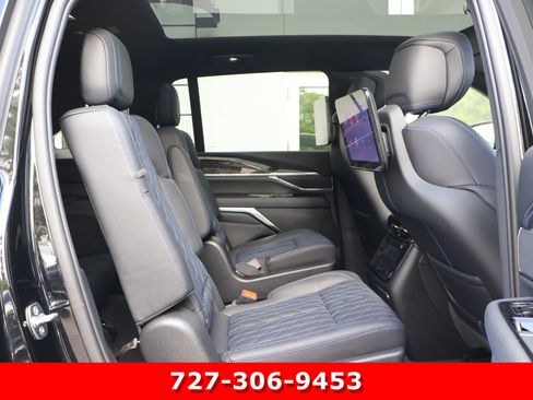 Used 2025 Cadillac Escalade IQ Sport 1 w/ Smart Trailering package AWD/4WD image 22