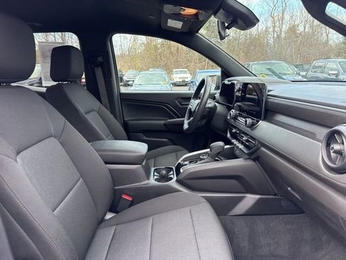 Used 2024 Chevrolet Colorado Trail Boss w/ Advanced Trailering Package AWD/4WD image 22