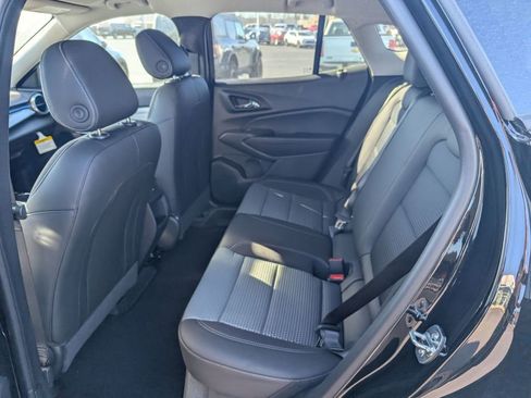 New 2026 Chevrolet Trax LT image 9