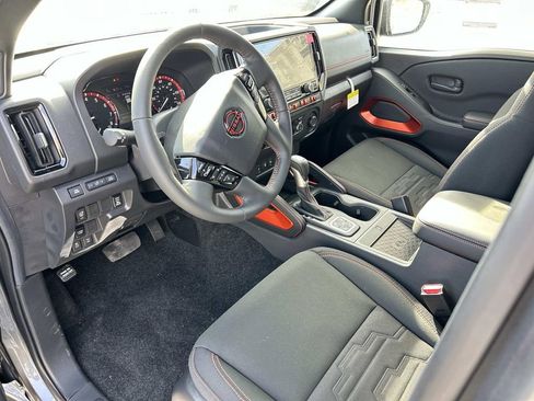 New 2026 Nissan Frontier PRO-4X w/ Pro-4x Convenience Package AWD/4WD image 15