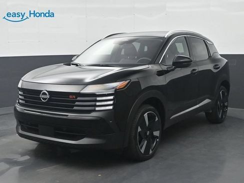Used 2026 Nissan Kicks SR FWD image 3