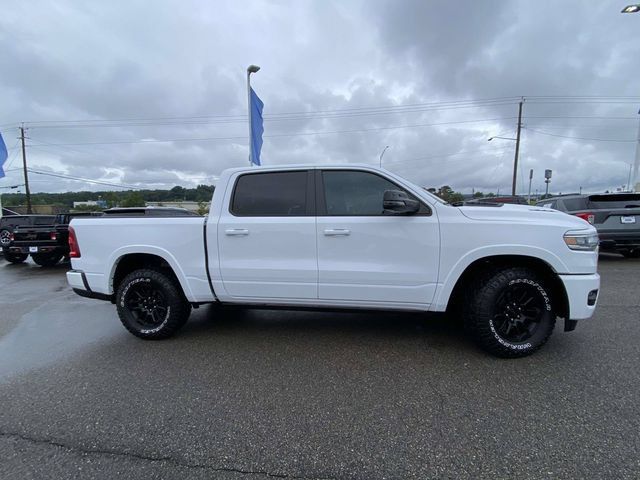 Used 2025 RAM 1500 Laramie w/ Sport Appearance Package AWD/4WD image 2