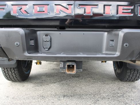 Certified 2024 Nissan Frontier PRO-4X w/ Pro Premium Package AWD/4WD image 5