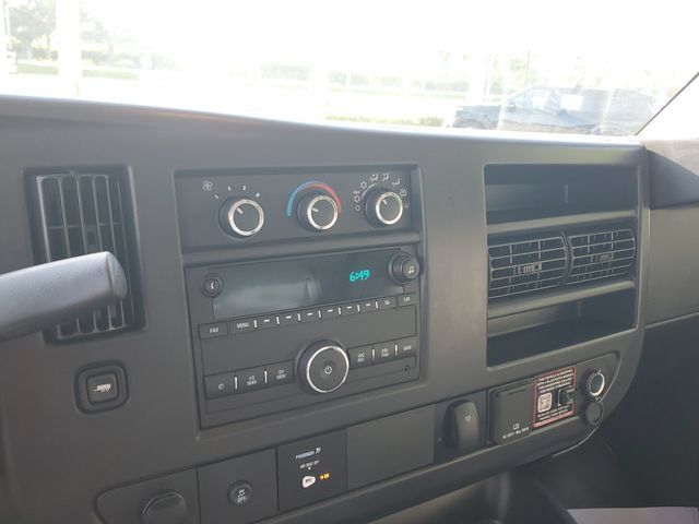 New 2026 GMC Savana 3500 w/ Power Convenience Package RWD image 26
