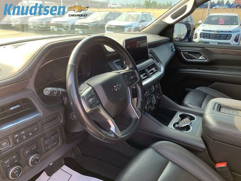 Used 2022 Chevrolet Suburban Z71 w/ Off-Road Capability Package AWD/4WD image 14