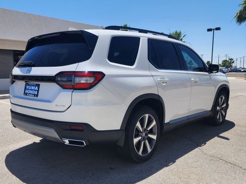 Used 2023 Honda Pilot Elite image 5