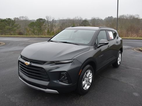 Used 2020 Chevrolet Blazer LT image 3