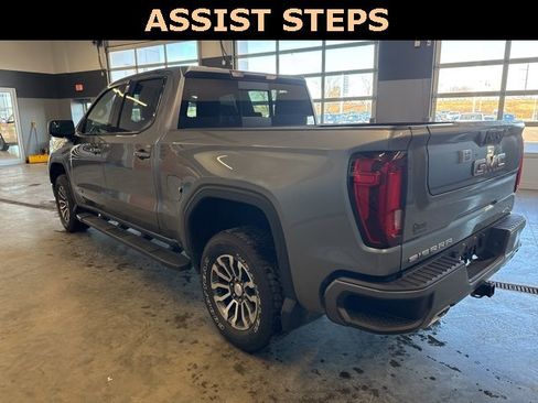 Used 2022 GMC Sierra 1500 AT4 w/ AT4 Preferred Package image 6