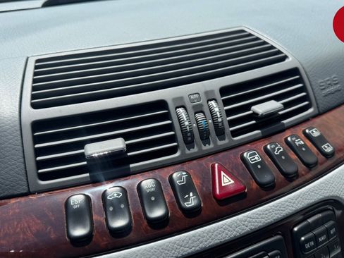 Used 2001 Mercedes-Benz S 55 AMG image 12