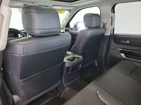 Used 2022 Toyota Tundra Limited AWD/4WD image 13