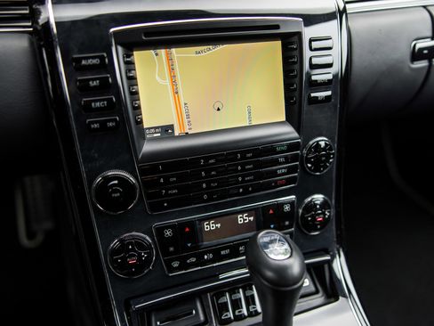 Used 2008 Maybach 57 S image 27