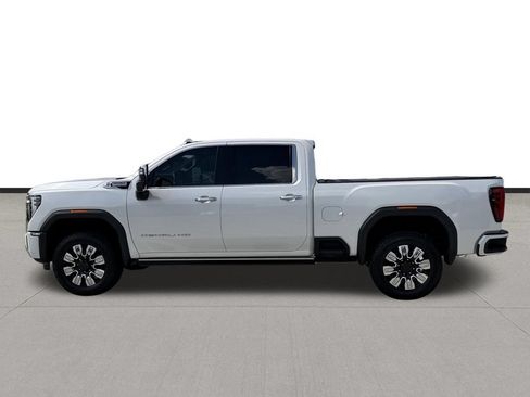 Used 2024 GMC Sierra 2500 Denali w/ Denali Reserve Package AWD/4WD image 8