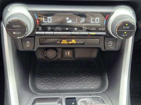 Used 2023 Toyota RAV4 XLE Premium FWD image 16