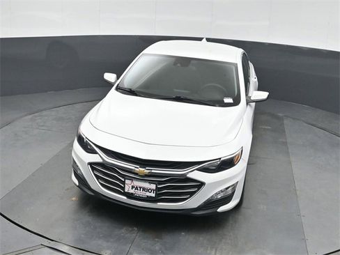 Used 2023 Chevrolet Malibu LT image 34