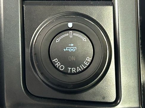 Used 2024 Ford F350 Lariat w/ Lariat Ultimate Package AWD/4WD image 26