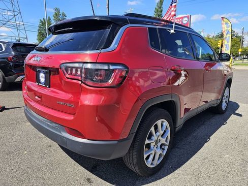 Used 2025 Jeep Compass Limited AWD/4WD image 5