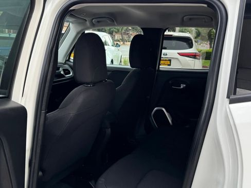 Used 2018 Jeep Renegade Sport w/ Power & Air Group AWD/4WD image 18