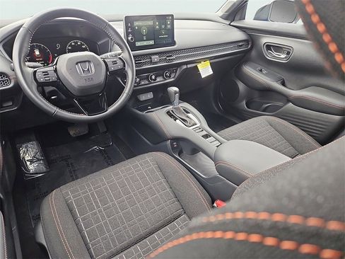 Certified 2026 Honda HR-V Sport image 11
