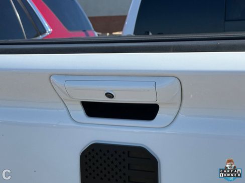 Used 2020 RAM 1500 Big Horn AWD/4WD image 12