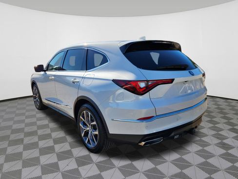 Used 2023 Acura MDX SH-AWD w/ Technology Package image 3