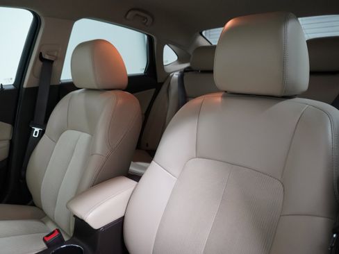 Used 2016 Buick Verano w/ Comfort Package image 10