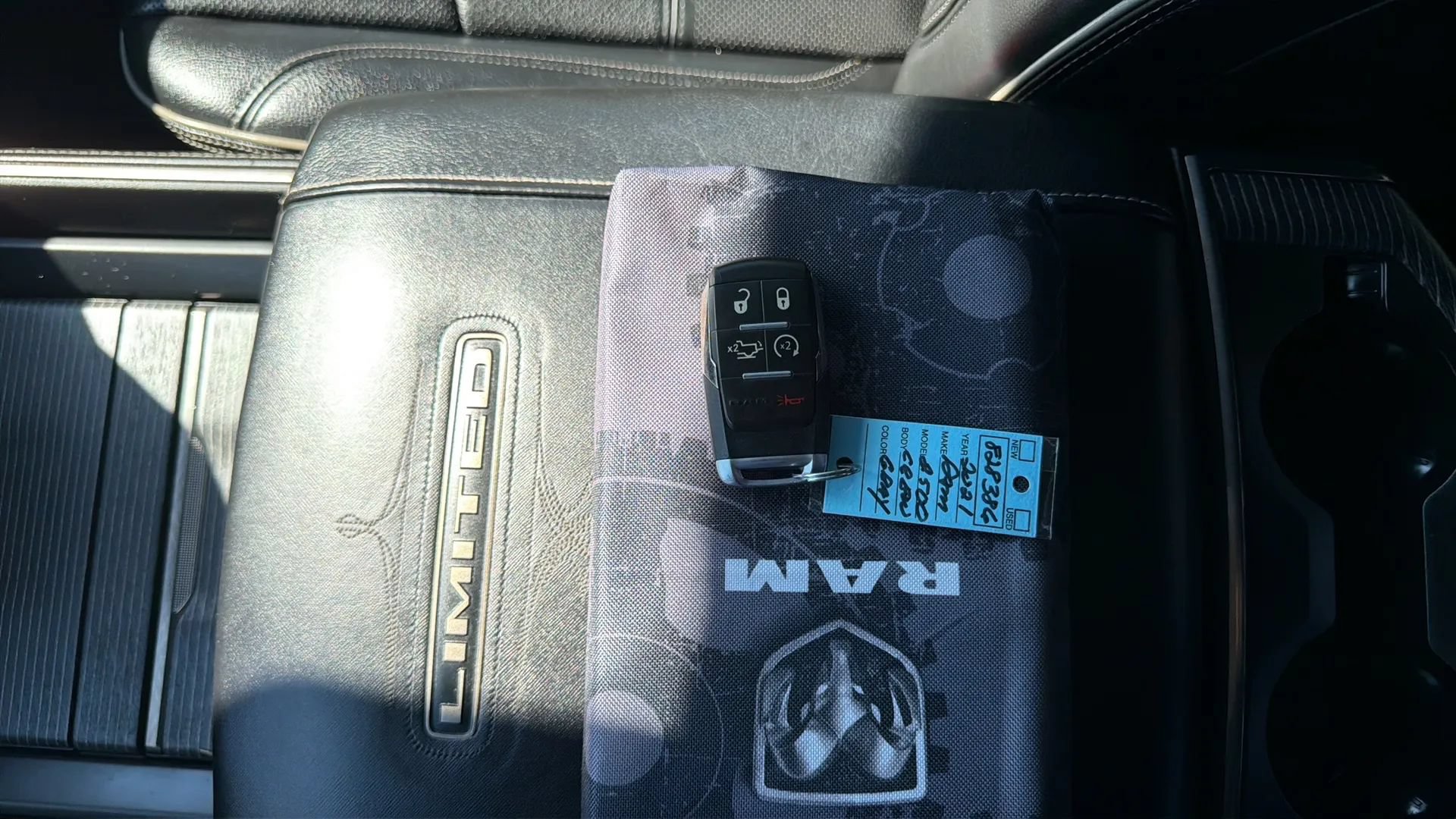 Used 2021 RAM 2500 Limited AWD/4WD image 24