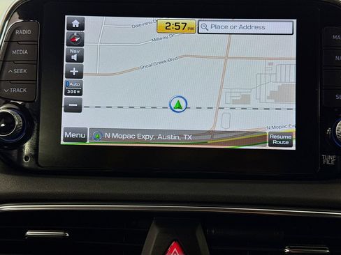 Used 2020 Hyundai Santa Fe Limited FWD image 16