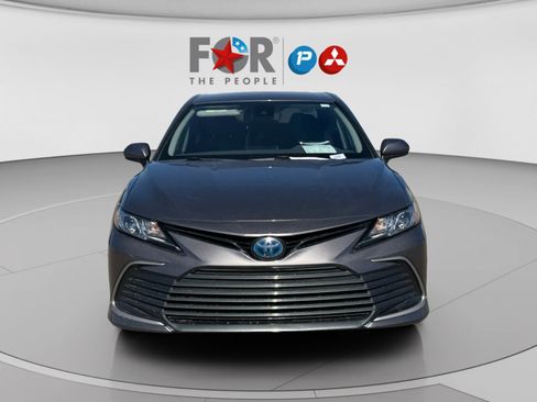 Used 2023 Toyota Camry LE image 8