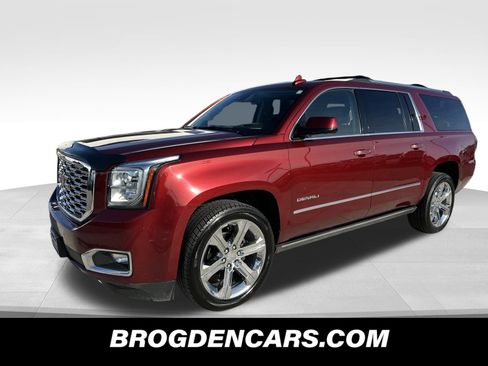 Used 2020 GMC Yukon XL Denali w/ Denali Ultimate Package image 4