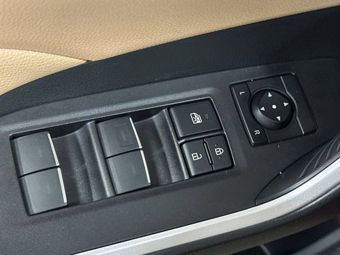 Certified 2025 Toyota RAV4 XLE AWD/4WD image 13