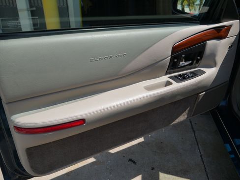 Used 1995 Cadillac Eldorado Touring image 73