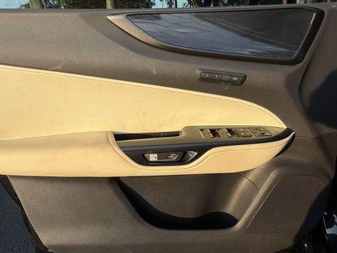 Used 2024 Lexus NX 250 FWD image 13