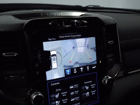 Certified 2020 RAM 1500 Limited w/ Black Appearance Package AWD/4WD image 33