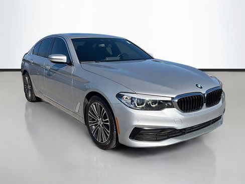 Used 2019 BMW 530i w/ Convenience Package image 2