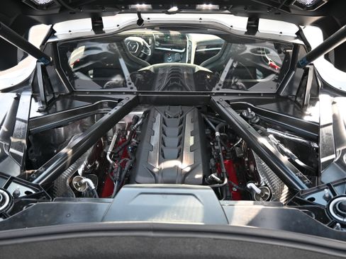 Used 2025 Chevrolet Corvette Stingray Coupe w/ 1LT image 33