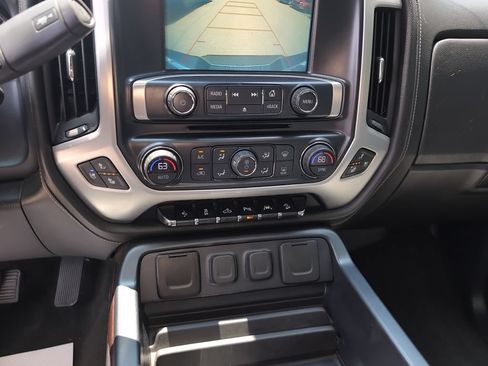 Used 2018 GMC Sierra 1500 SLT AWD/4WD image 27