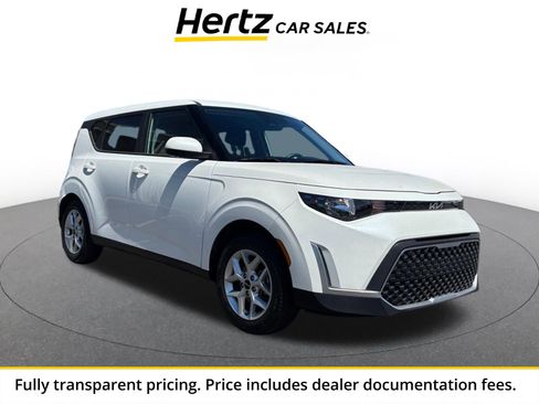 Used 2025 Kia Soul LX w/ LX Technology Package FWD image 1