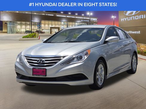 Used 2014 Hyundai Sonata GLS w/ Popular Equipment Group 2 FWD image 2