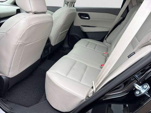 New 2026 Nissan Rogue SV image 7