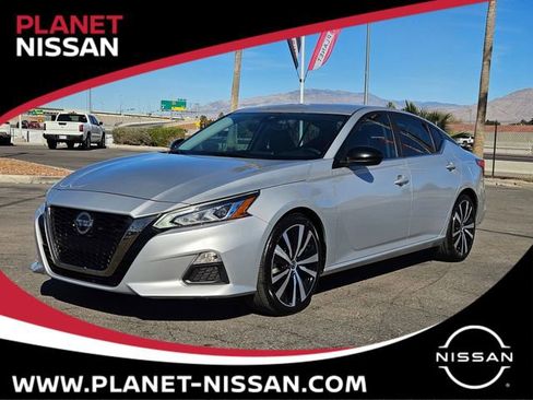 Used 2020 Nissan Altima 2.5 SR FWD image 1