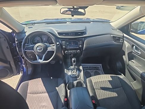 Used 2019 Nissan Rogue SV AWD/4WD image 8
