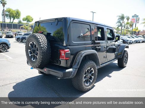 Used 2024 Jeep Wrangler Unlimited Rubicon 4xe image 6