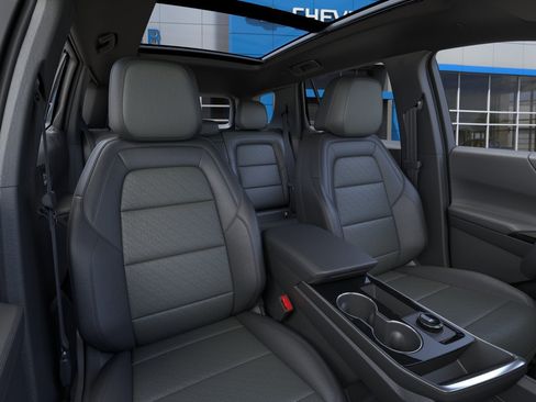 New 2026 Chevrolet Equinox LT AWD/4WD image 16